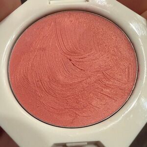 Fenty Petal Poppin Cream Blush